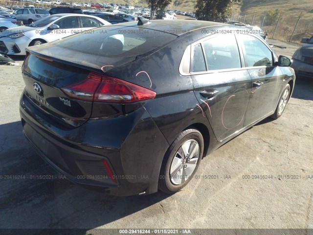 Photo 3 VIN: KMHC65LCXHU056560 - HYUNDAI IONIQ HYBRID 