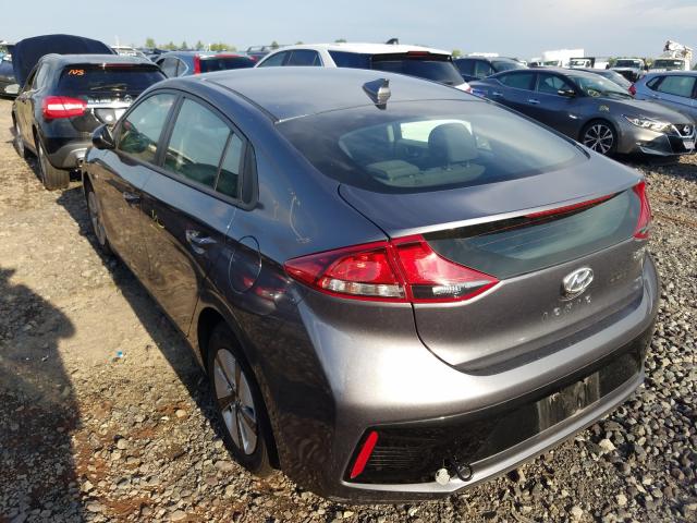 Photo 2 VIN: KMHC65LCXJU064759 - HYUNDAI IONIQ BLUE 