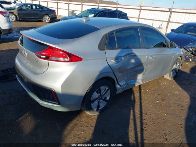 Photo 3 VIN: KMHC65LCXLU227686 - HYUNDAI IONIQ HYBRID 