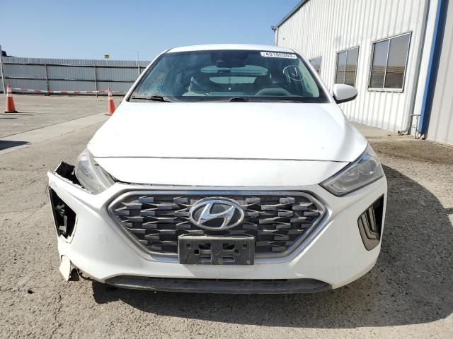 Photo 4 VIN: KMHC65LCXNU270217 - HYUNDAI IONIQ BLUE 