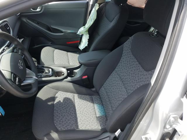 Photo 4 VIN: KMHC65LD3KU158380 - HYUNDAI IONIQ 