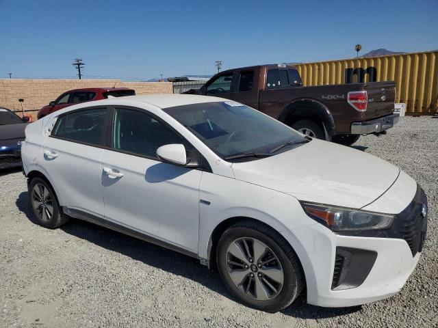 Photo 3 VIN: KMHC65LD6KU172290 - HYUNDAI IONIQ 