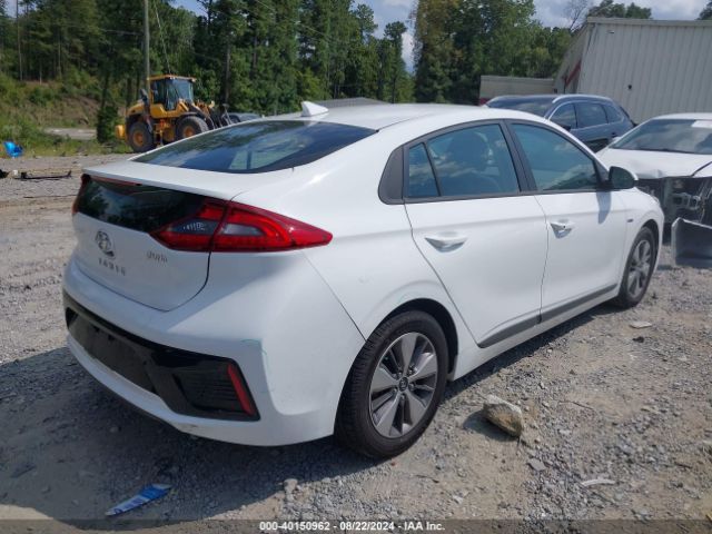 Photo 3 VIN: KMHC65LD8KU169066 - HYUNDAI IONIQ 