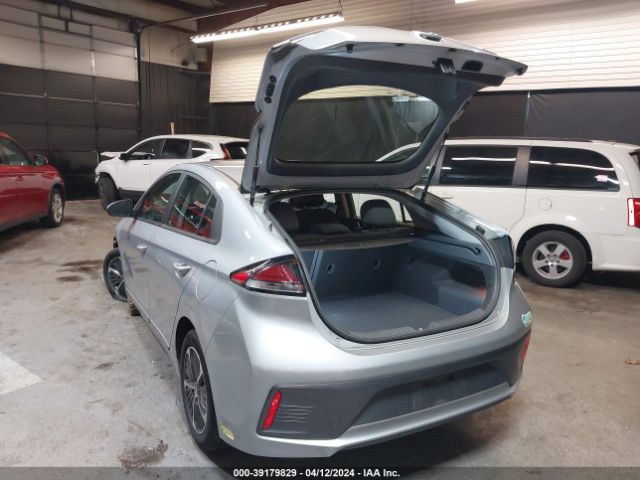 Photo 2 VIN: KMHC65LD8NU281905 - HYUNDAI IONIQ PLUG-IN HYBRID 