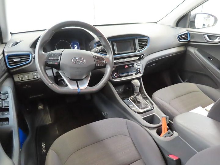 Photo 3 VIN: KMHC751CGHU048193 - HYUNDAI IONIQ 