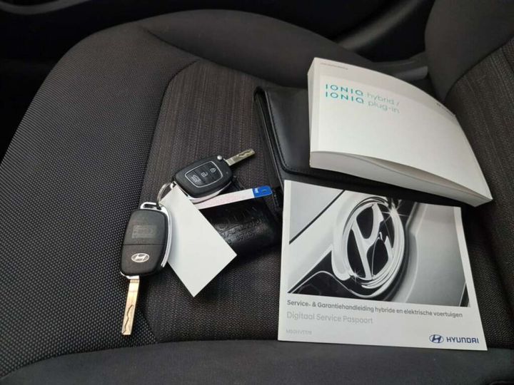 Photo 26 VIN: KMHC751CGJU098623 - HYUNDAI IONIQ 