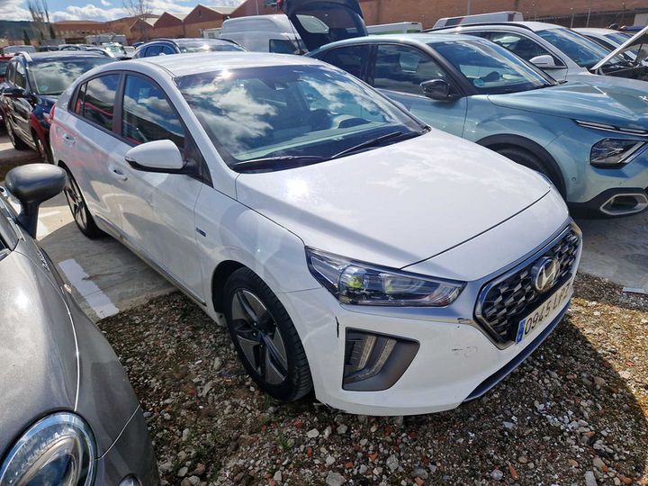 Photo 3 VIN: KMHC751CGLU225585 - HYUNDAI IONIQ 