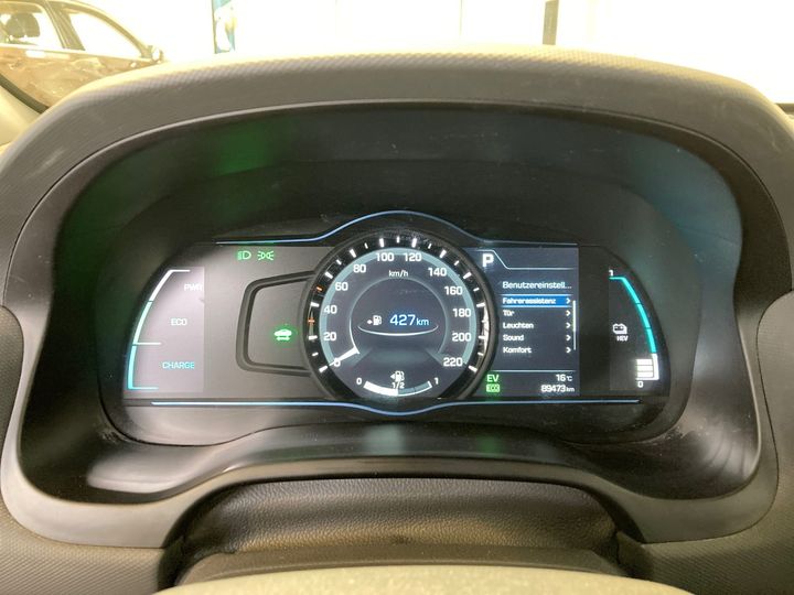 Photo 8 VIN: KMHC751DGKU135428 - HYUNDAI IONIQ PLUG-IN-HYBRID 