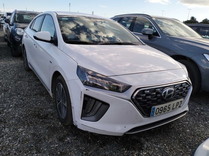 Photo 3 VIN: KMHC751DGMU237444 - HYUNDAI IONIQ 