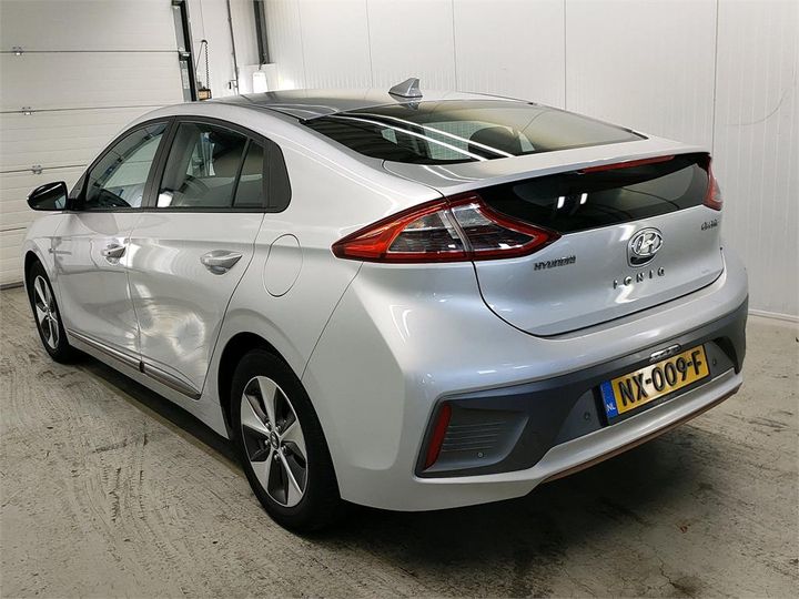 Photo 3 VIN: KMHC751HFHU008633 - HYUNDAI IONIQ 