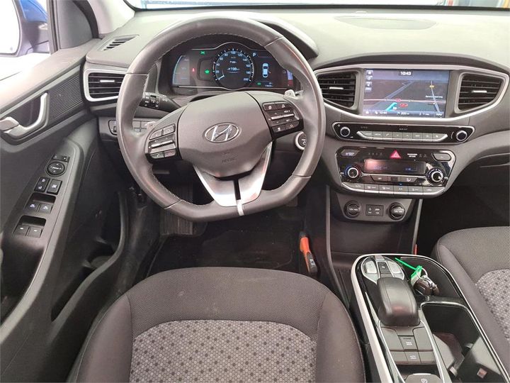 Photo 22 VIN: KMHC751HFHU011295 - HYUNDAI IONIQ 