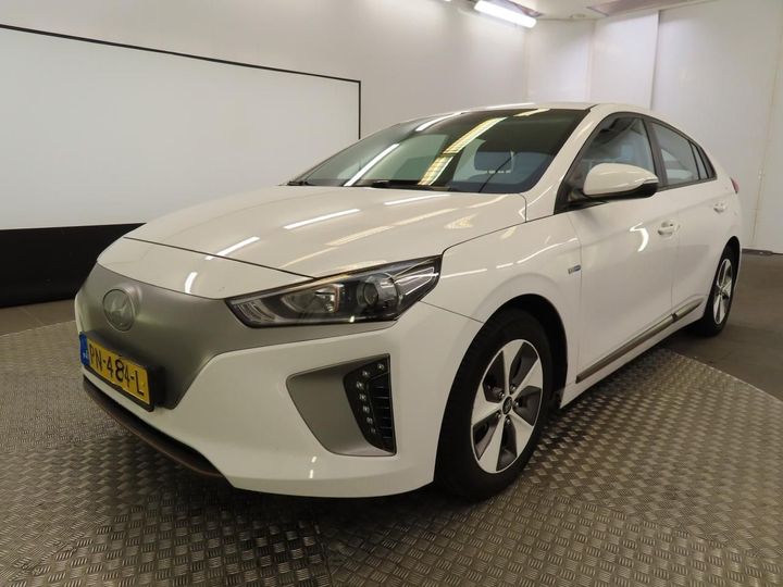 Photo 4 VIN: KMHC751HFHU011849 - HYUNDAI IONIQ 