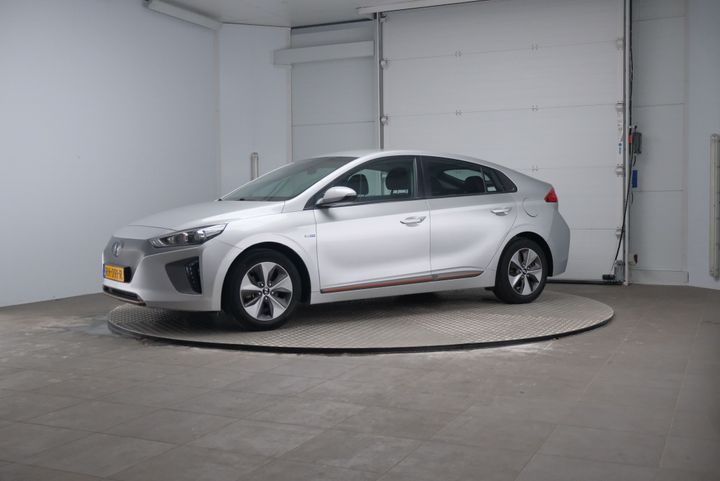 Photo 1 VIN: KMHC751HFHU018041 - HYUNDAI IONIQ 