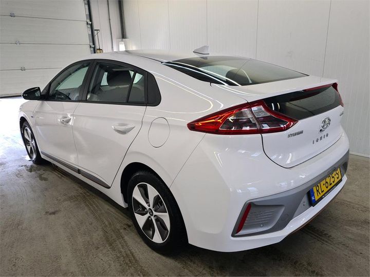 Photo 3 VIN: KMHC751HFHU019583 - HYUNDAI IONIQ 