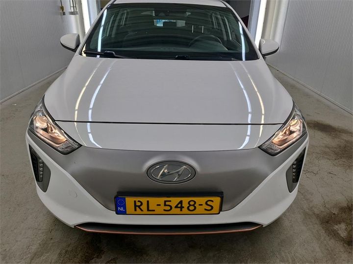 Photo 11 VIN: KMHC751HFHU019626 - HYUNDAI IONIQ 