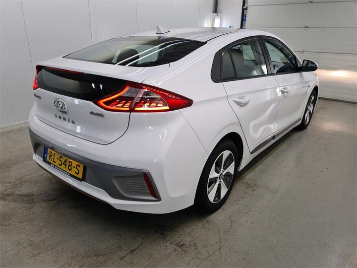 Photo 4 VIN: KMHC751HFHU019626 - HYUNDAI IONIQ 