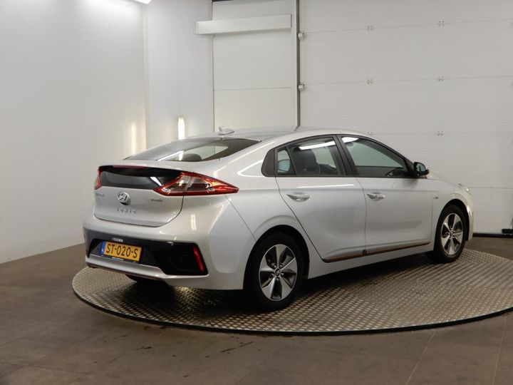 Photo 8 VIN: KMHC751HFJU029525 - HYUNDAI IONIQ 