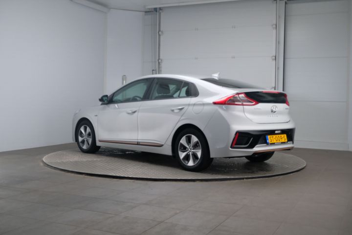 Photo 3 VIN: KMHC751HFJU029552 - HYUNDAI IONIQ 