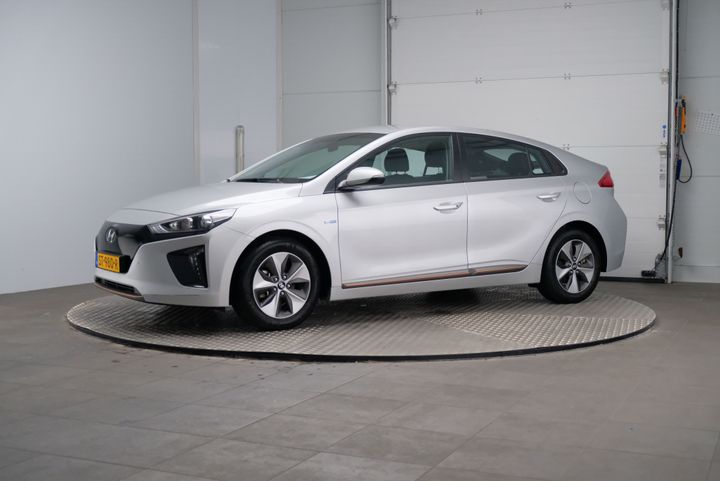 Photo 1 VIN: KMHC751HFJU029558 - HYUNDAI IONIQ 