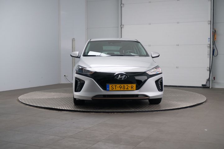 Photo 6 VIN: KMHC751HFJU029634 - HYUNDAI IONIQ 