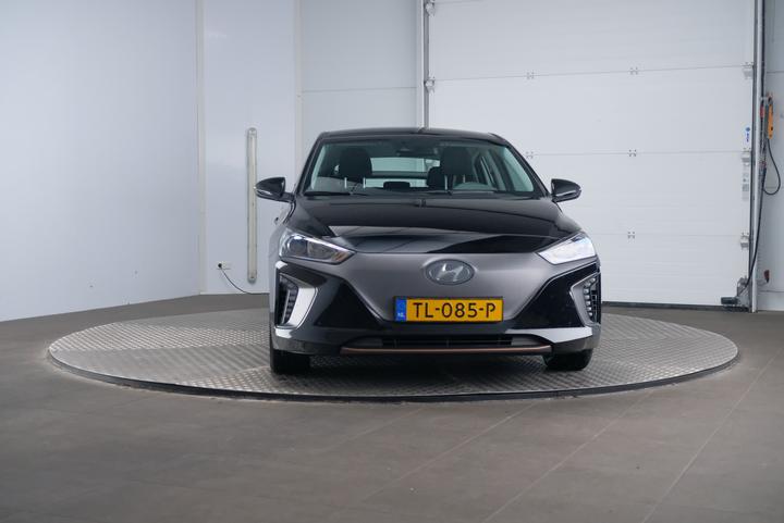 Photo 6 VIN: KMHC751HFJU031976 - HYUNDAI IONIQ 