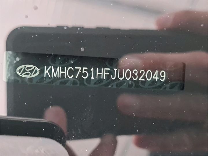 Photo 6 VIN: KMHC751HFJU032049 - HYUNDAI IONIQ 