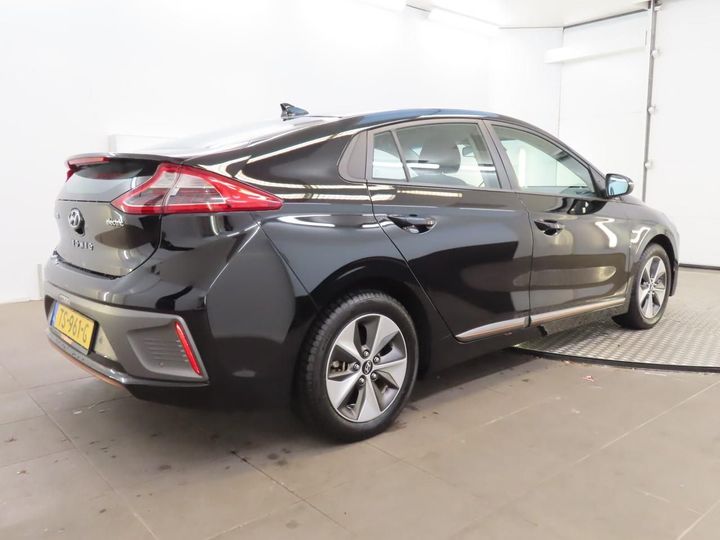 Photo 2 VIN: KMHC751HFJU032092 - HYUNDAI IONIQ 