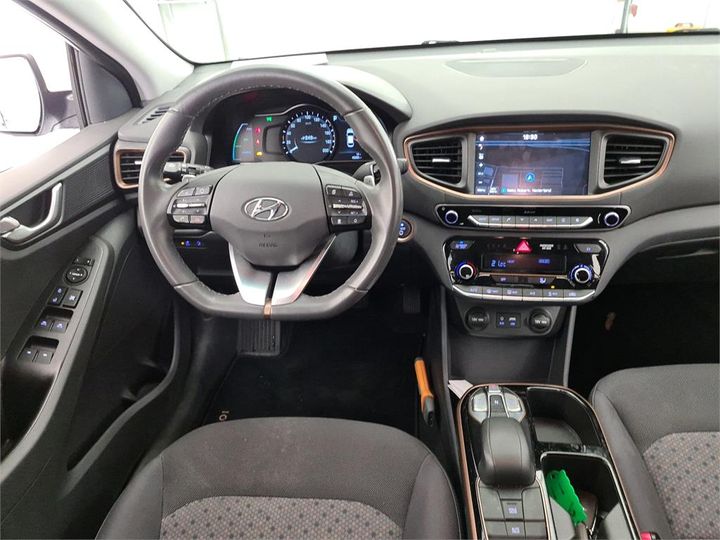 Photo 13 VIN: KMHC751HFJU033515 - HYUNDAI IONIQ 