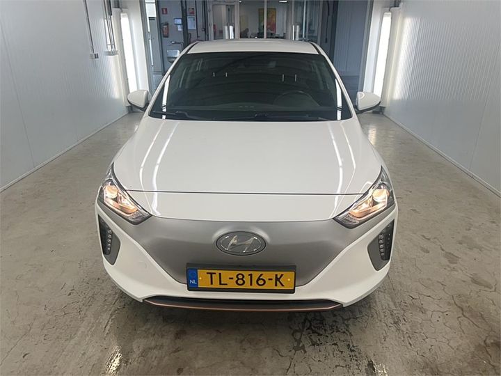 Photo 10 VIN: KMHC751HFJU033527 - HYUNDAI IONIQ 