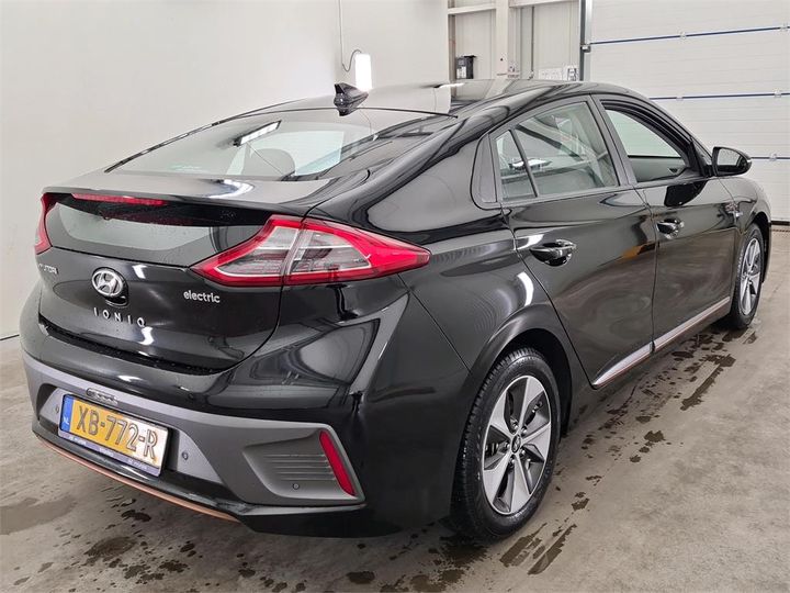 Photo 2 VIN: KMHC751HFKU035475 - HYUNDAI IONIQ 