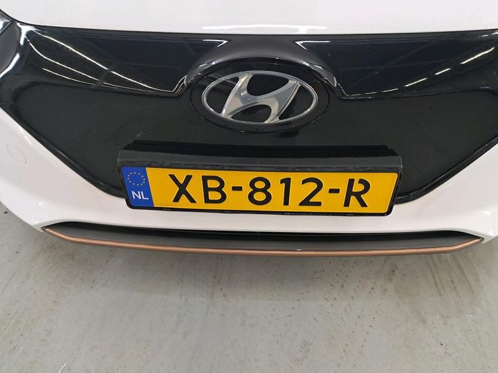 Photo 4 VIN: KMHC751HFKU035715 - HYUNDAI IONIQ 