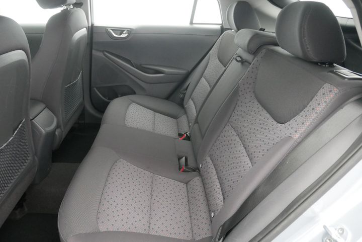 Photo 10 VIN: KMHC751HFKU037162 - HYUNDAI IONIQ 