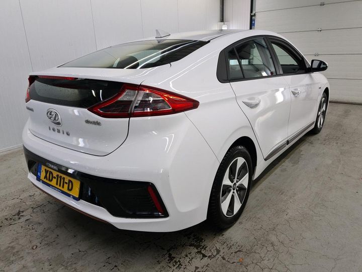 Photo 3 VIN: KMHC751HFKU037195 - HYUNDAI IONIQ 