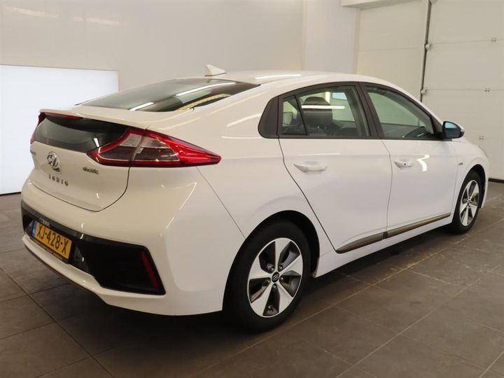 Photo 1 VIN: KMHC751HFKU037360 - HYUNDAI IONIQ 