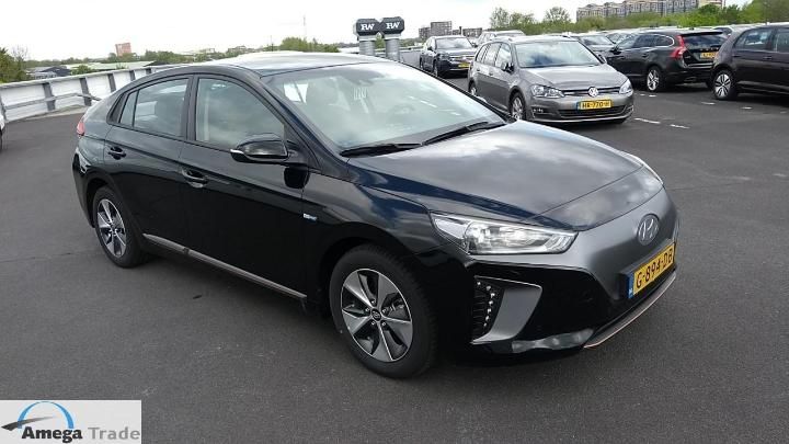 Photo 3 VIN: KMHC751HFKU039388 - HYUNDAI IONIQ 