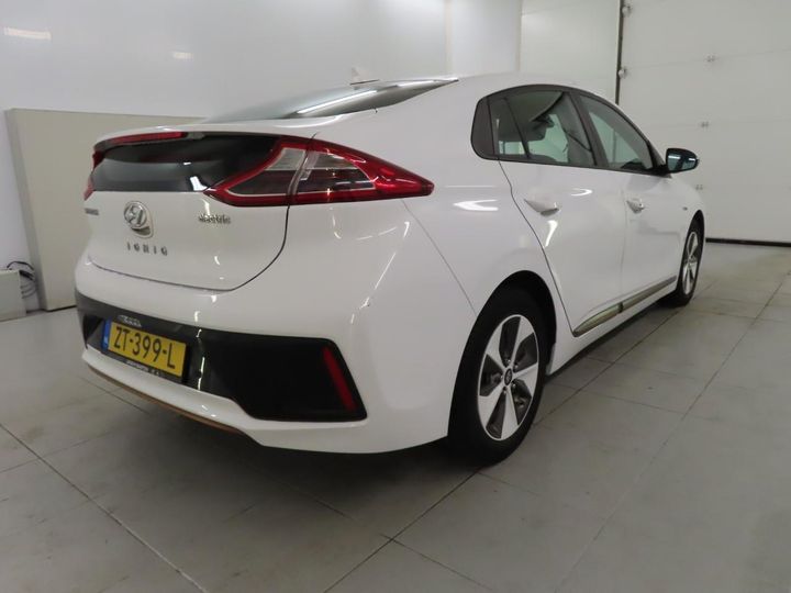 Photo 1 VIN: KMHC751HFKU051355 - HYUNDAI IONIQ 