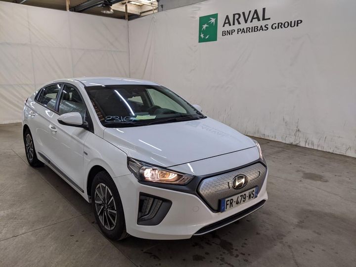 Photo 4 VIN: KMHC751JFLU069402 - HYUNDAI IONIQ 