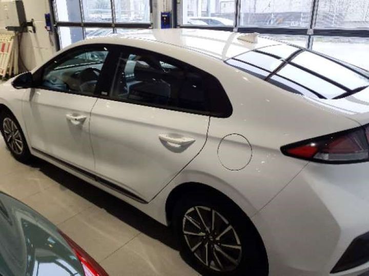 Photo 3 VIN: KMHC751JFMU080262 - HYUNDAI IONIQ 