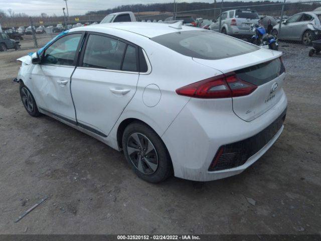 Photo 2 VIN: KMHC75LC0JU067649 - HYUNDAI IONIQ HYBRID 