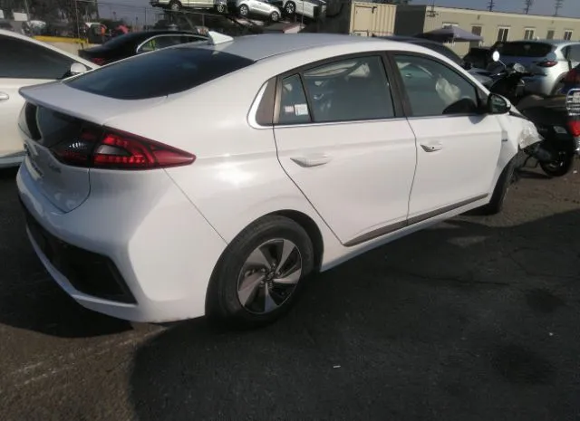 Photo 3 VIN: KMHC75LC0JU088419 - HYUNDAI IONIQ HYBRID 