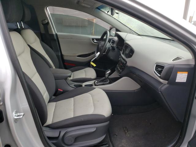 Photo 4 VIN: KMHC75LC0KU139788 - HYUNDAI IONIQ SEL 