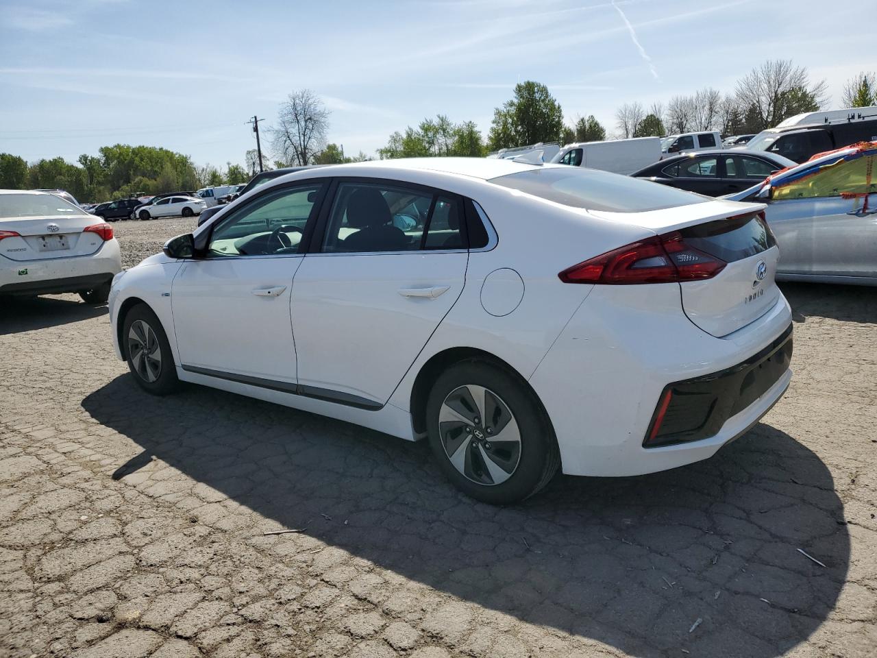 Photo 1 VIN: KMHC75LC1HU040261 - HYUNDAI IONIQ 