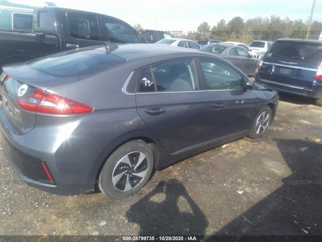 Photo 3 VIN: KMHC75LC1JU088431 - HYUNDAI IONIQ HYBRID 