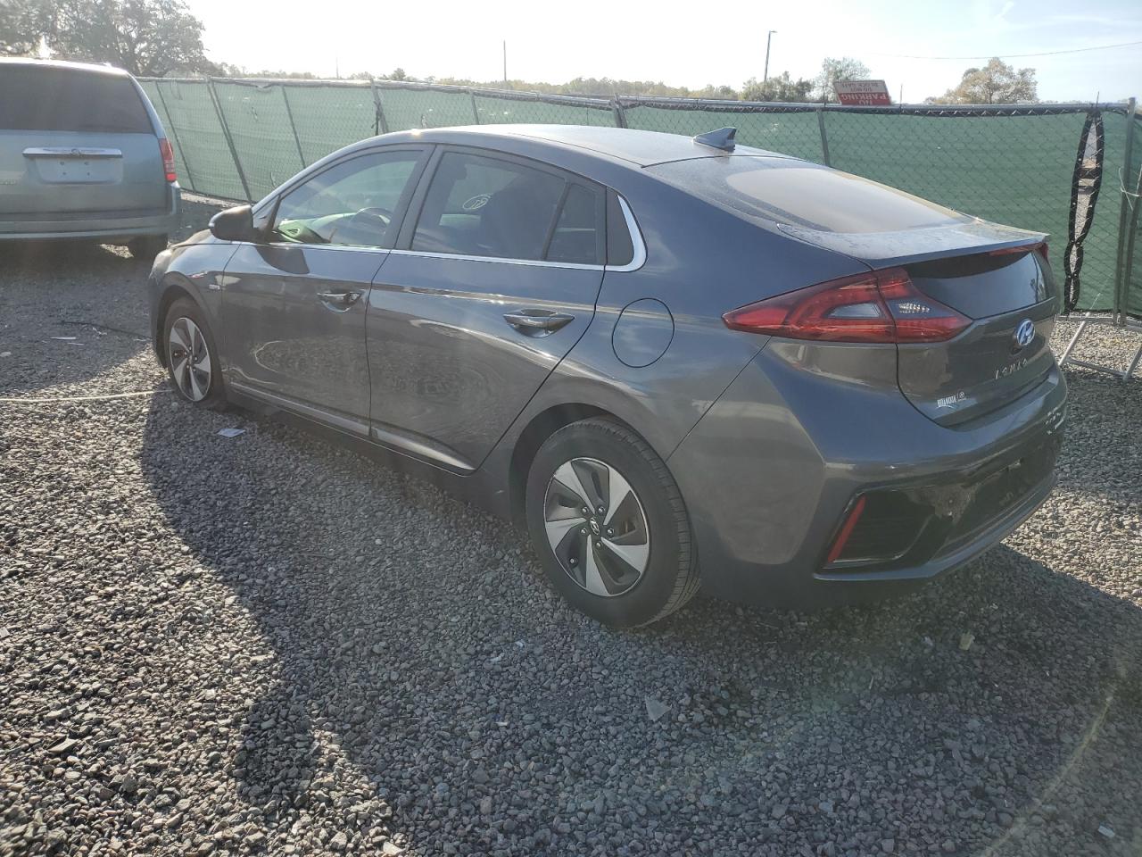 Photo 1 VIN: KMHC75LC2HU045310 - HYUNDAI IONIQ 