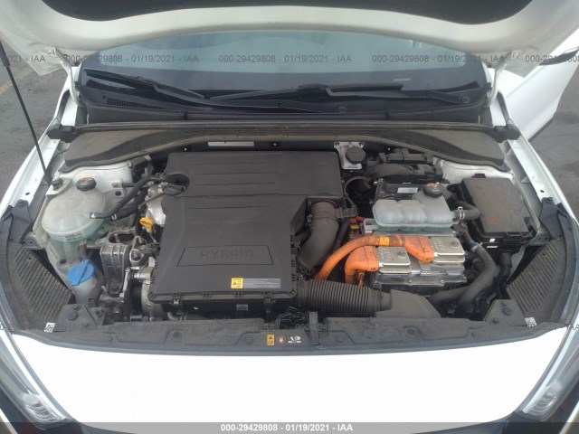 Photo 9 VIN: KMHC75LC2JU098790 - HYUNDAI IONIQ HYBRID 