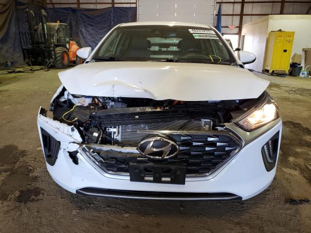 Photo 4 VIN: KMHC75LC2LU241823 - HYUNDAI IONIQ SE 