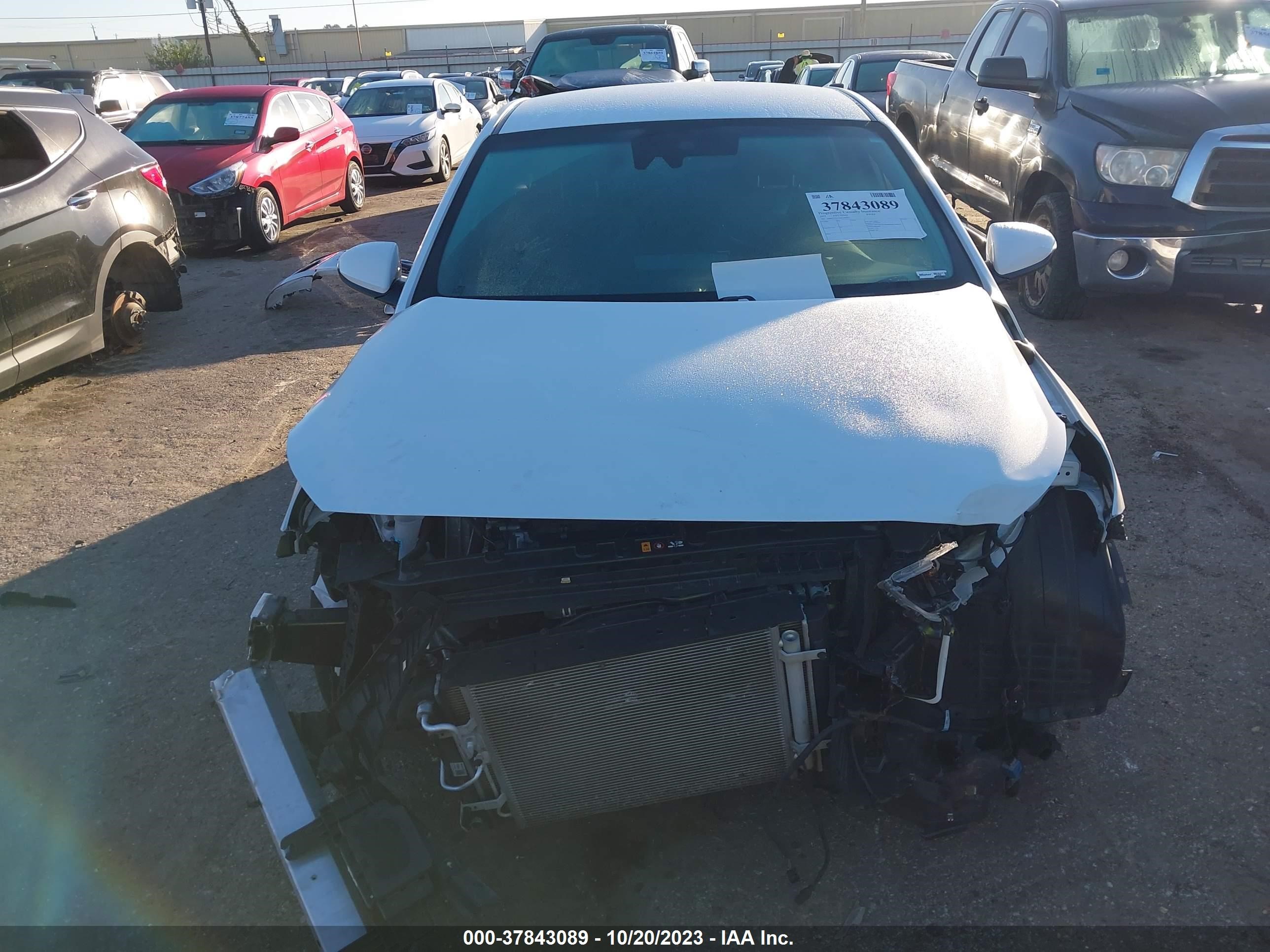 Photo 12 VIN: KMHC75LC2NU280043 - HYUNDAI IONIQ 