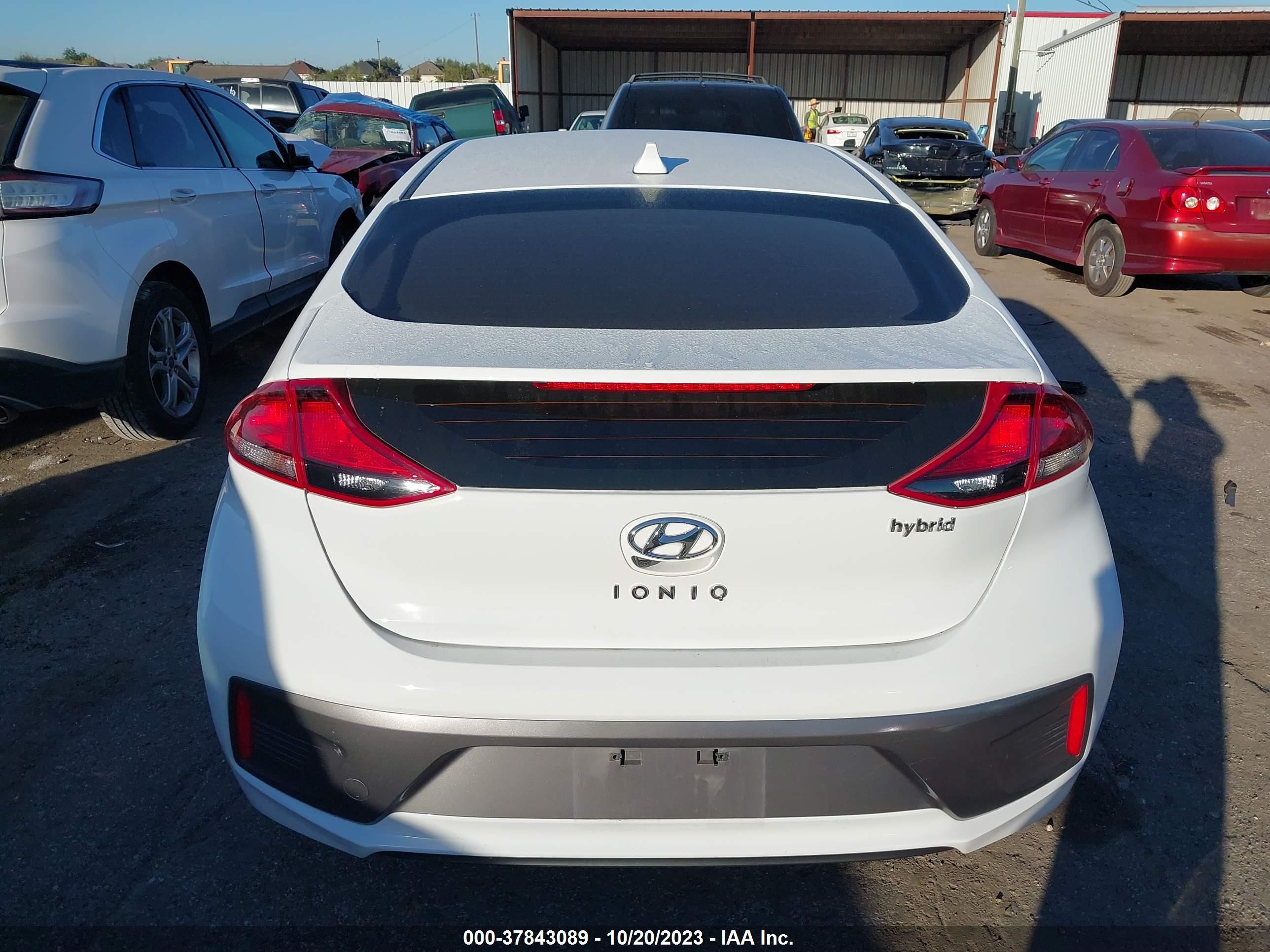 Photo 16 VIN: KMHC75LC2NU280043 - HYUNDAI IONIQ 