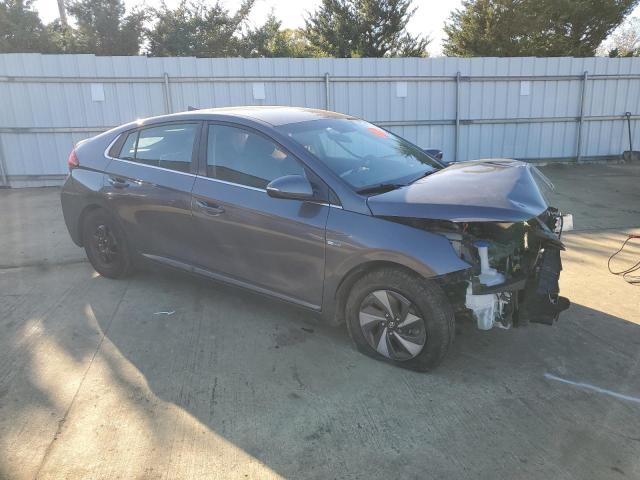 Photo 3 VIN: KMHC75LC3HU019136 - HYUNDAI IONIQ 