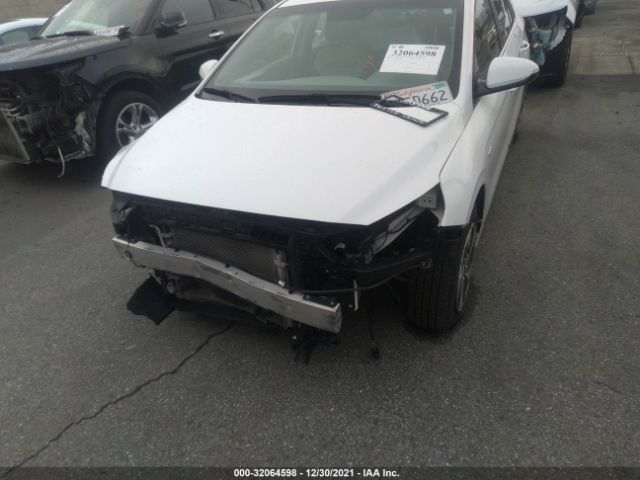 Photo 5 VIN: KMHC75LC3HU028676 - HYUNDAI IONIQ HYBRID 